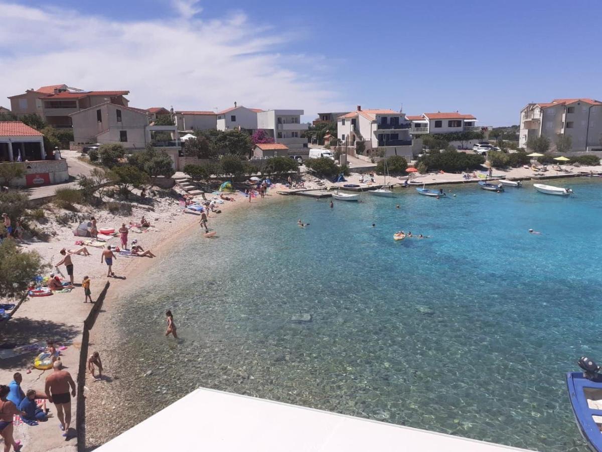 Srecko Apartman Rogoznica  Dış mekan fotoğraf