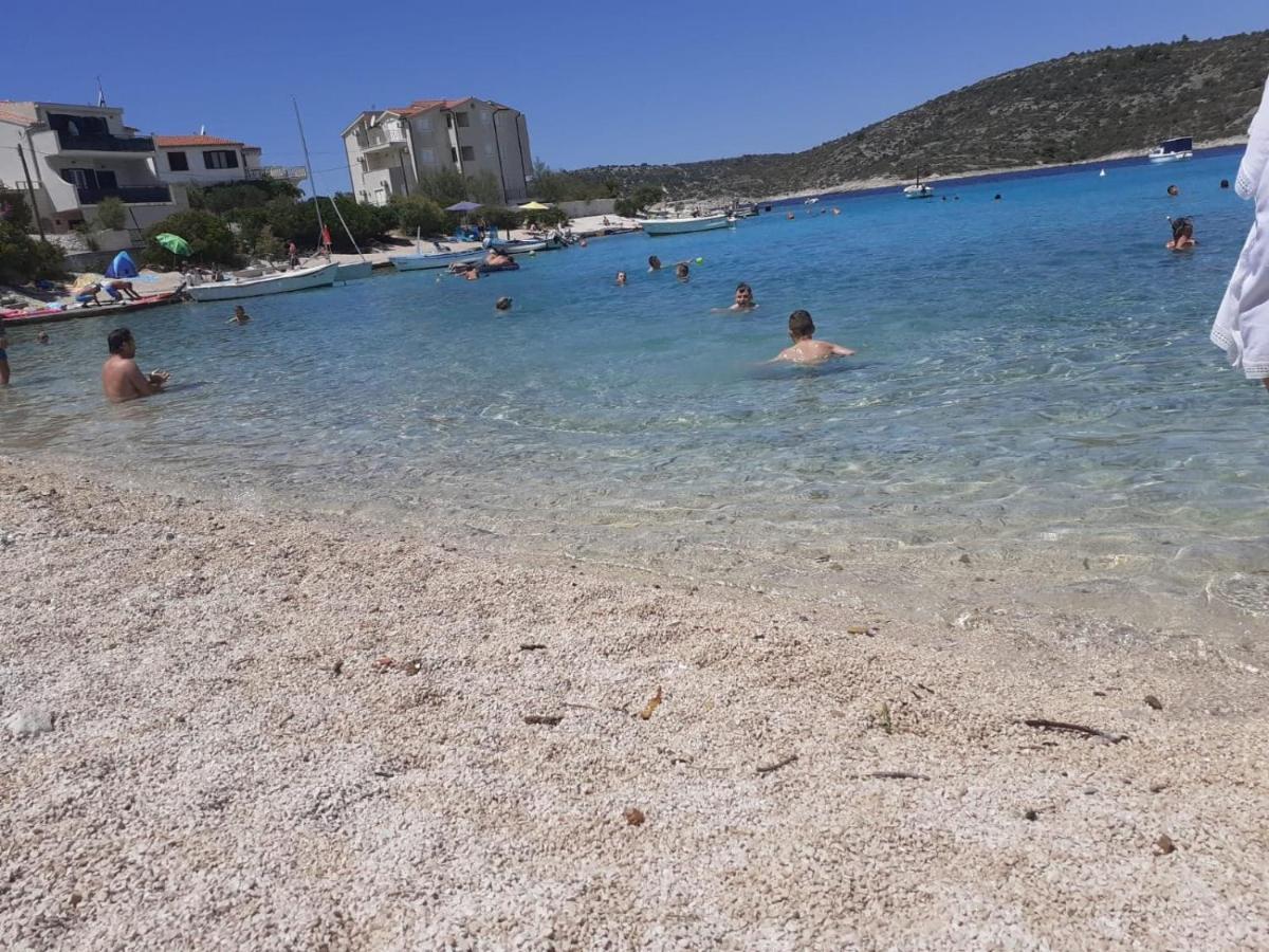 Srecko Apartman Rogoznica  Dış mekan fotoğraf